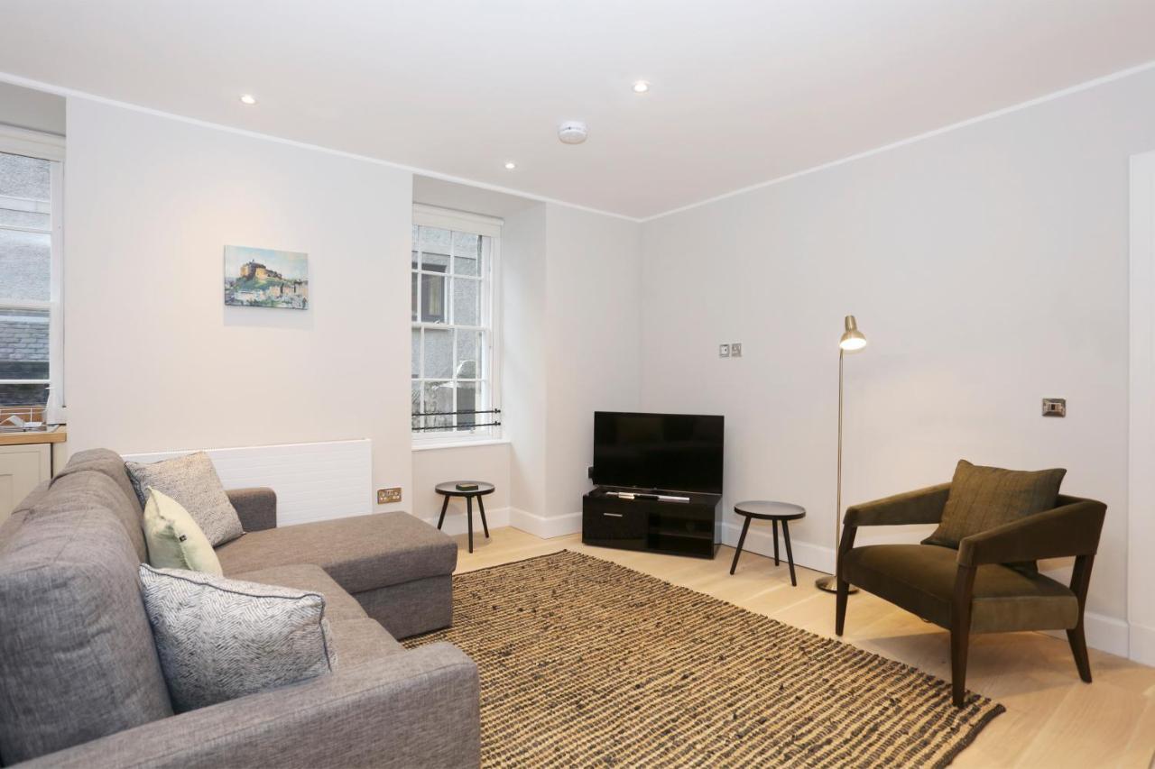Ferienwohnung Joivy Modern And Airy Flat On The Historic Royal Mile EDI Exterior foto
